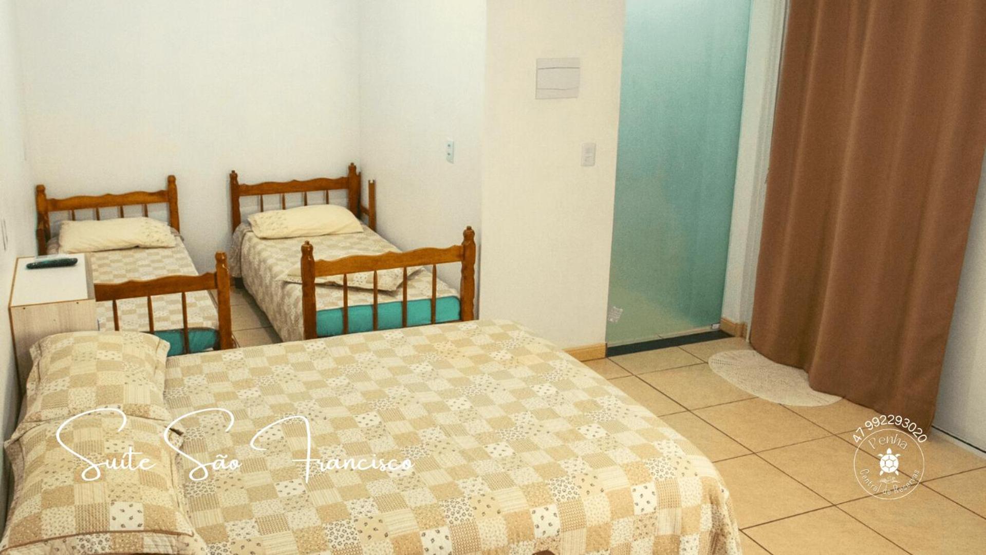 Apartamento Confortavel E Amplo, Proximo Ao Beto Carrero E A Praia Penha  Bagian luar foto